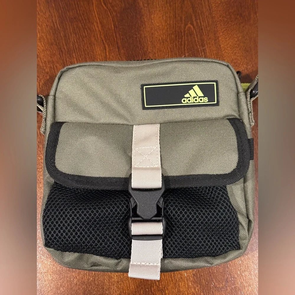 Adidas New Amplifier 2 Festival Crossbody Bag - NWT